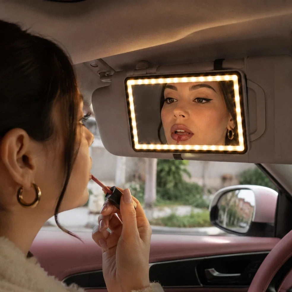 LumiCar Pro - Maquillaje Perfecto en Cada Trayecto